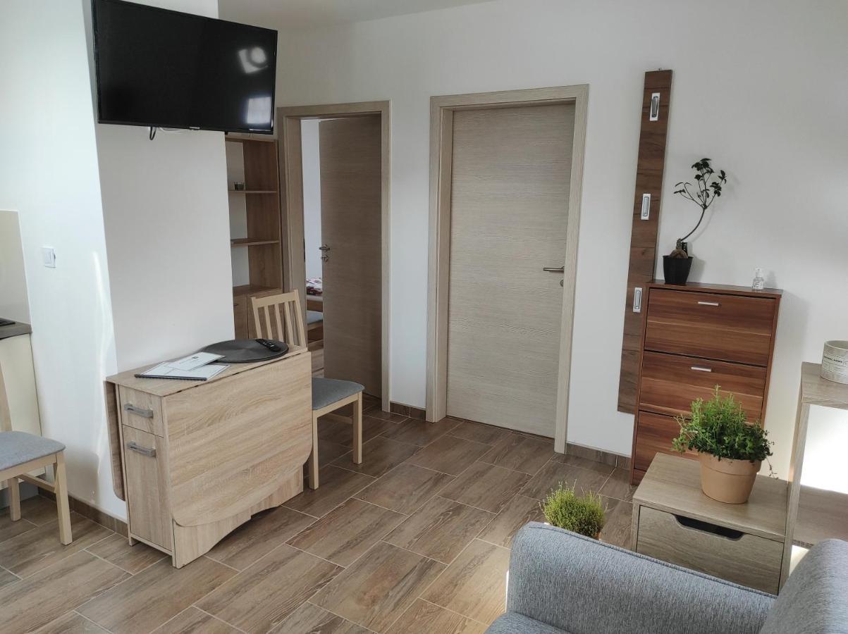 Apartman Frymburk 700 Εξωτερικό φωτογραφία